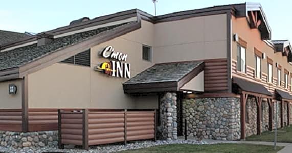 C'mon Inn & Suites Fargo