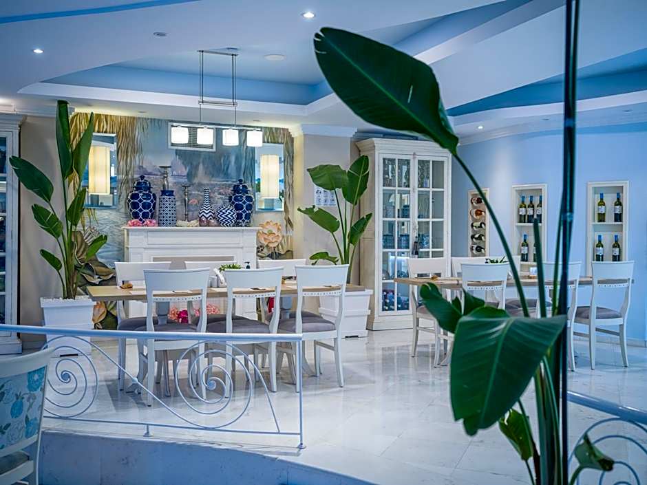 Secret Paradise Hotel & Spa