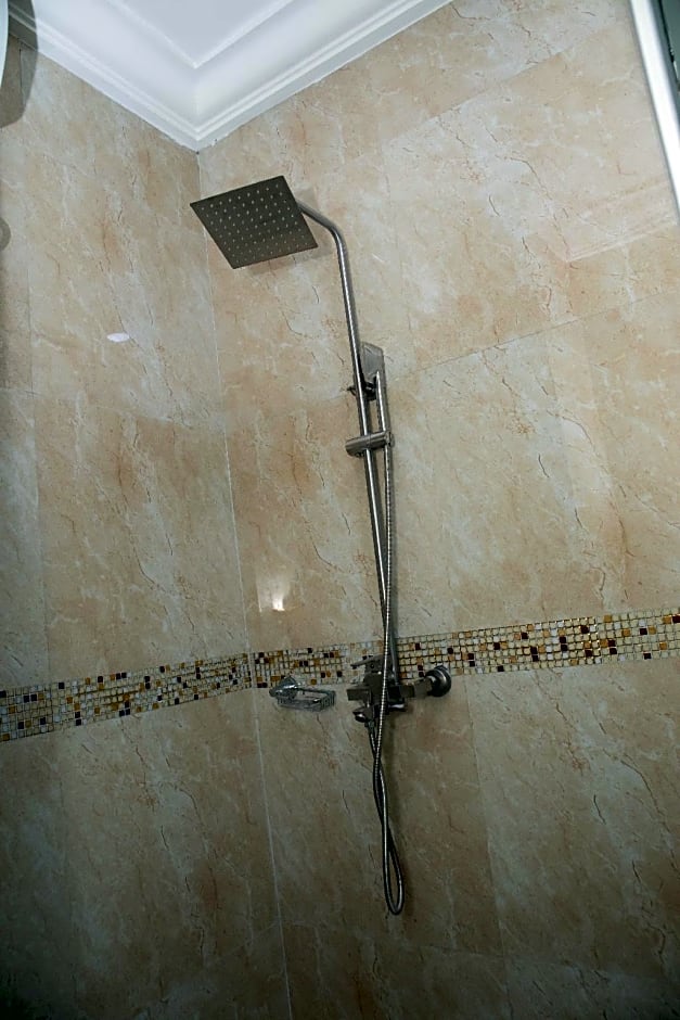 Meritz Hotels and Suites