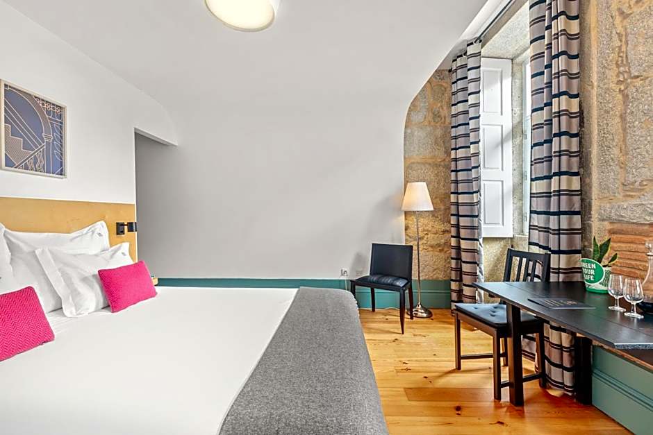 OX Apartments B Places