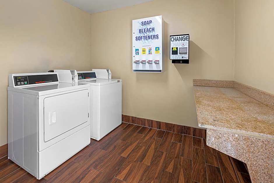 Days Inn by Wyndham Wauseon