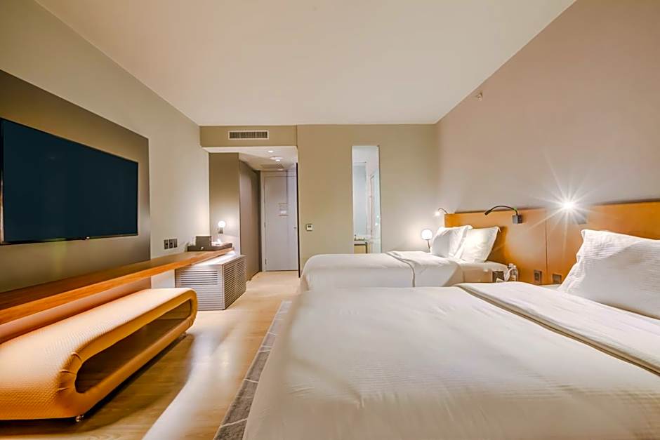 DoubleTree by Hilton Porto Alegre