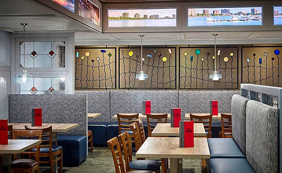 Best Western Plus Guildwood Inn