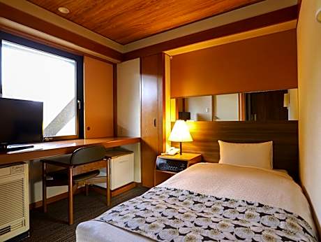 Economy Single Room - Non-Smoking