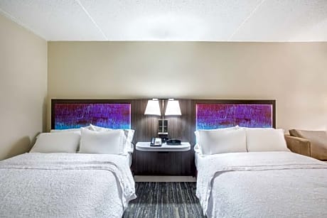 2 Doubles Hearing Accessible Nonsmoking