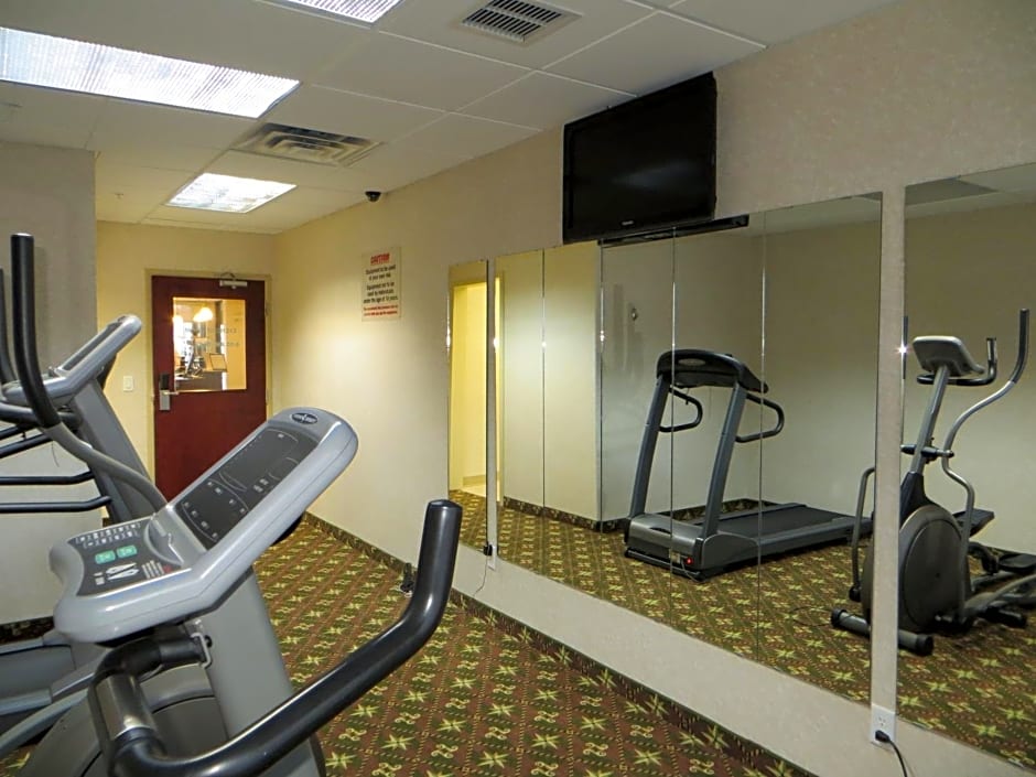 Super 8 by Wyndham Red Deer City Centre