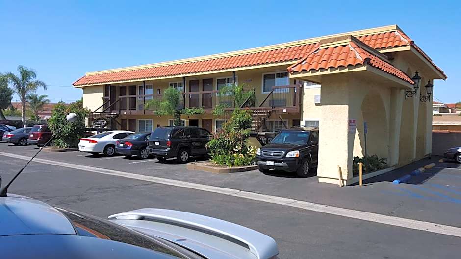 Anaheim Astoria Inn & Suites