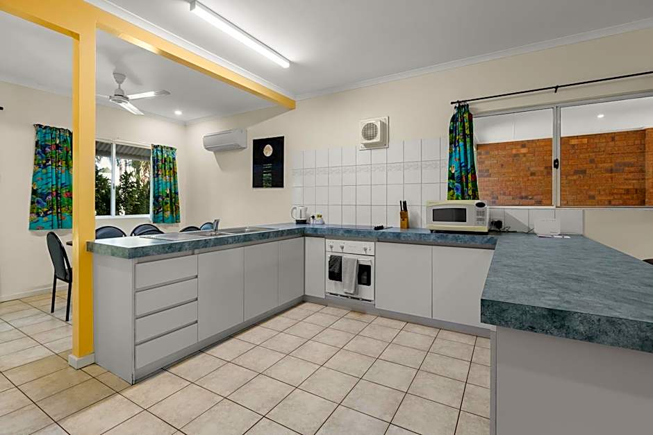 Cable Beachside Villas