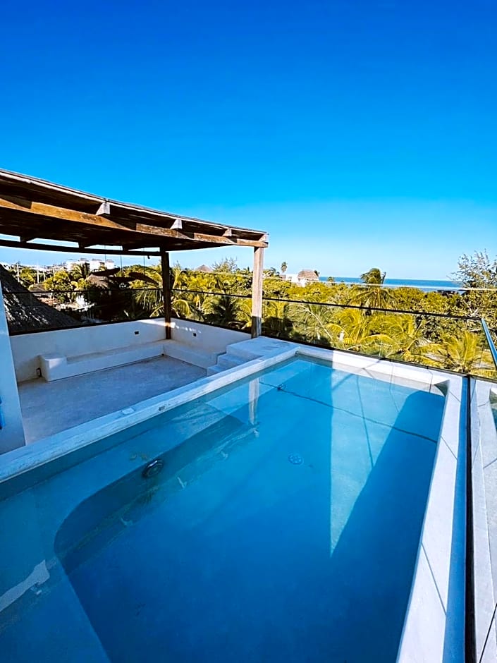 Casa Hood By the Sea