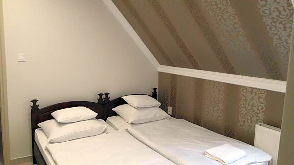 Kemence Csárda és Szálloda