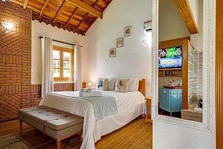 Chalé Deluxe com Hidromassagem e Chuveiro Duplo