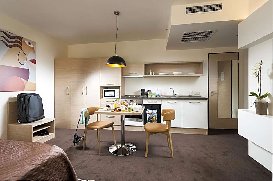 Bo33 Hotel Family & Suites