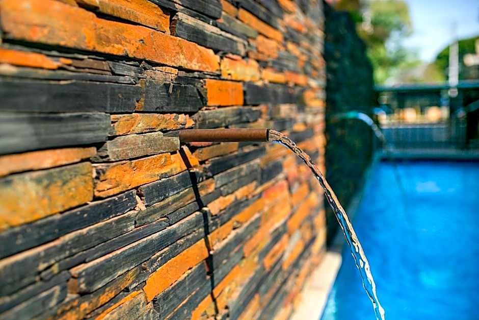 Hotel AT Hatfield Apartments