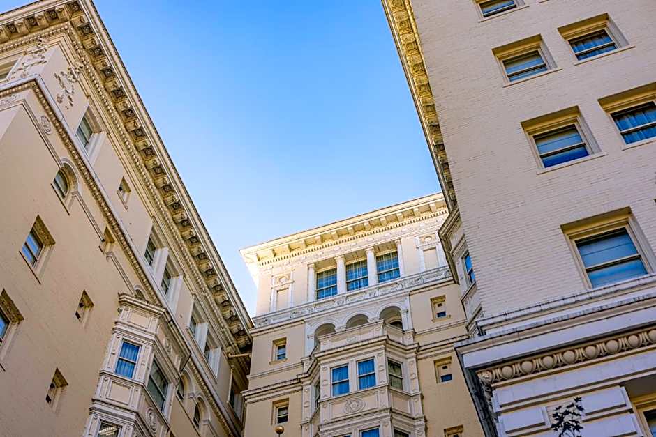 The Churchill Hotel near Embassy Row