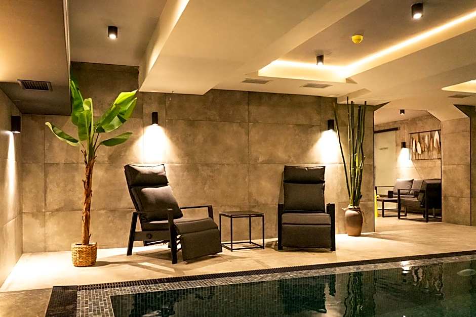 Lumière Hotel Pool & SPA