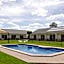 Roma Explorers Inn