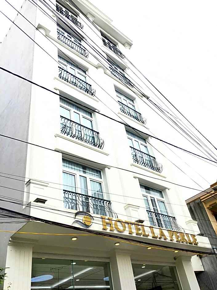 HOTEL LA PERLE