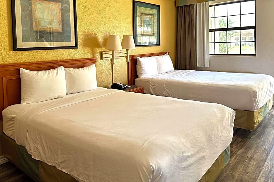 Quality Inn Nacogdoches Near University