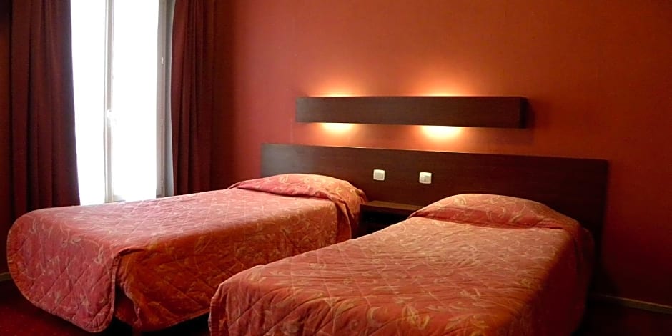 Hotel Camelia International