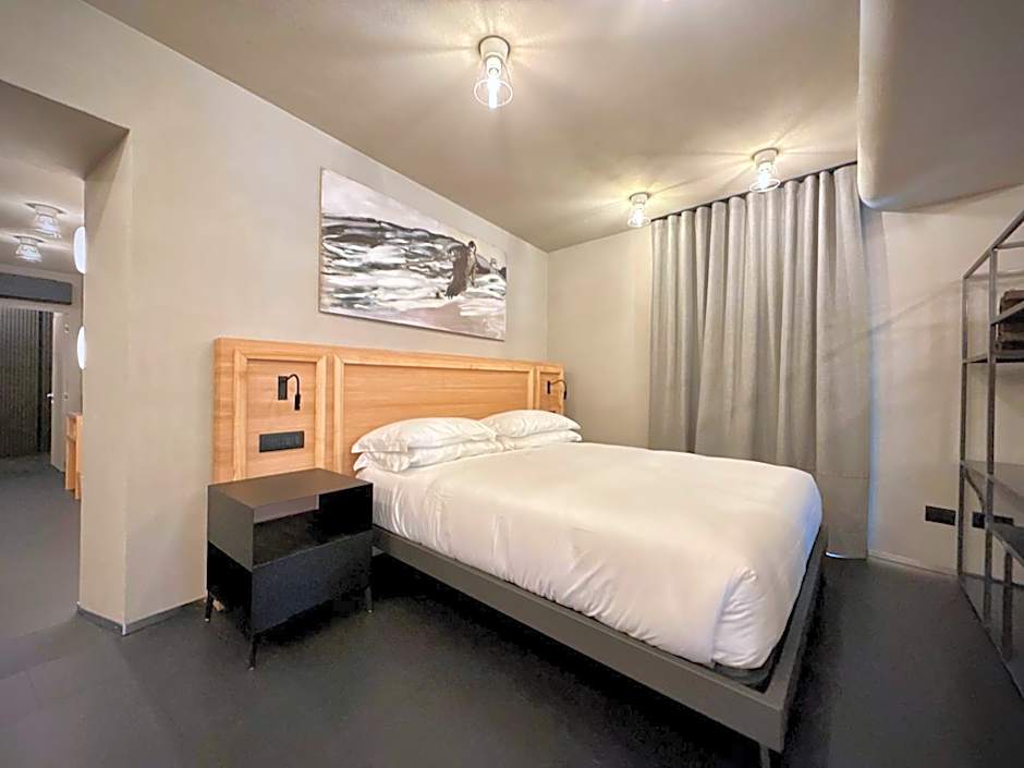 Hotel Village