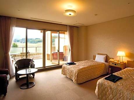 Western Style with Private Hot Spring