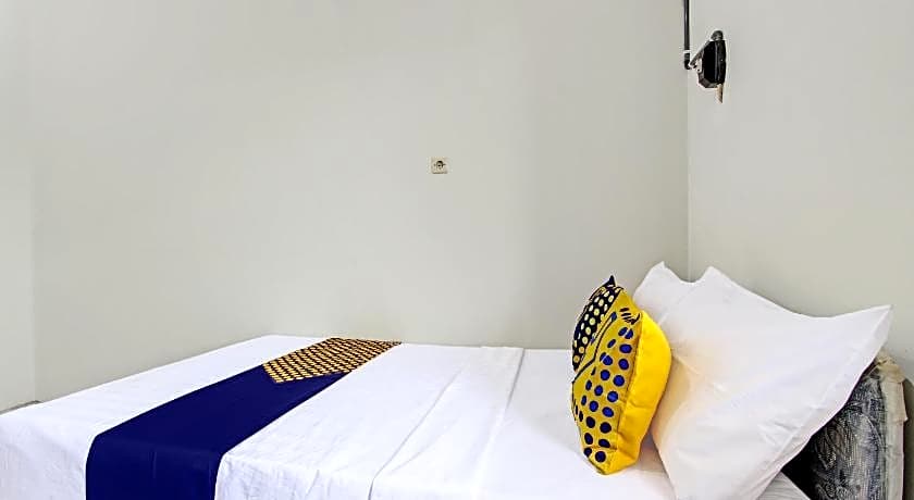 Hotel O Kristin Homestay