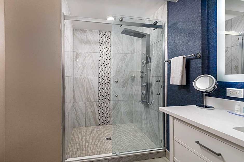 Clarion Hotel And Conference Center - Joliet