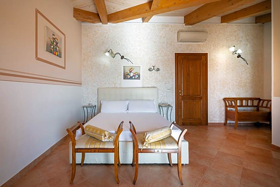 Lola Piccolo Hotel e Appartamenti