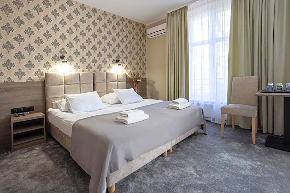 Hotel Maksymilian