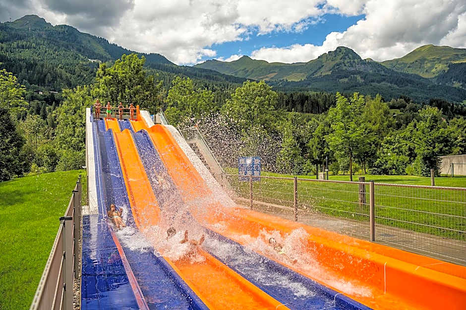Bauernhofhotel "die Unterbergerin" - Zimmer mit Frühstück und Ferienwohnungen in Gastein mit GRATIS Thermeneintritt