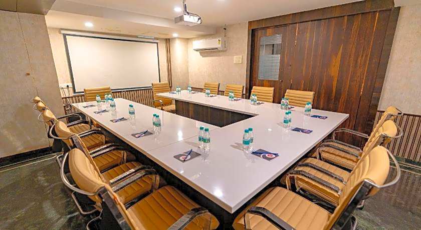 Hotel KK By Spree Rajkot