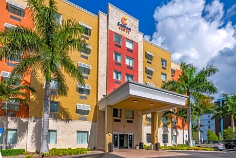 Comfort Suites Fort Lauderdale Airport South & Cruise Port