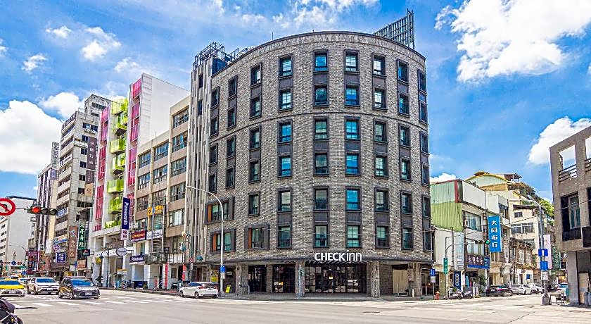 CHECK inn Taichung Ziyou