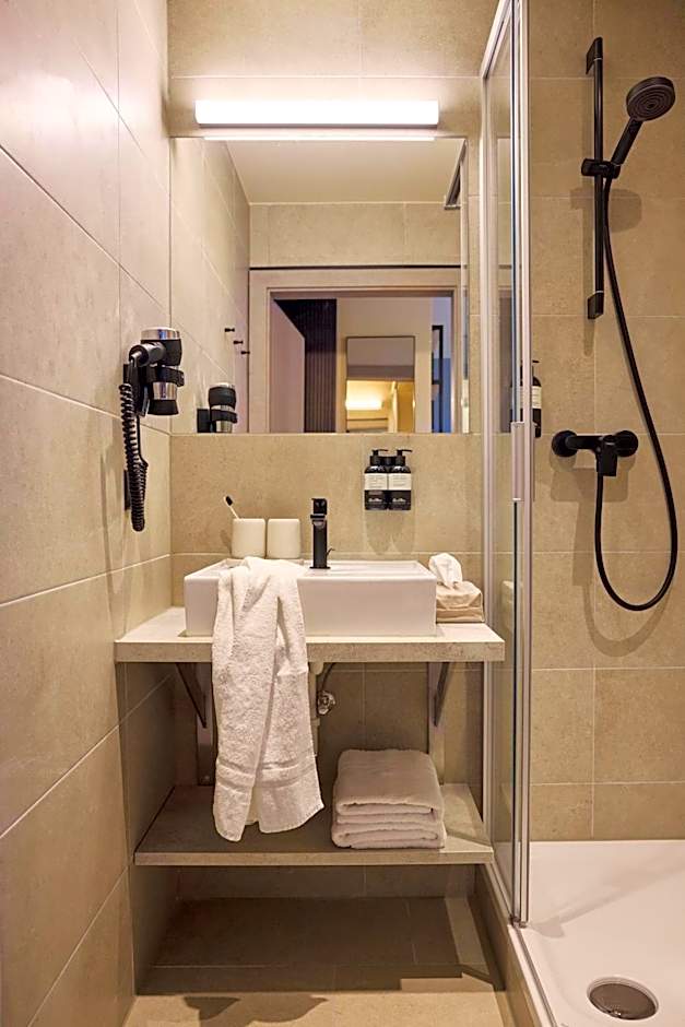 Hotel UND - smart alpine stay