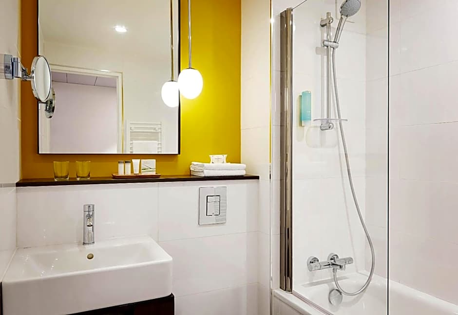 B&B Hotel Paris 17 Batignolles