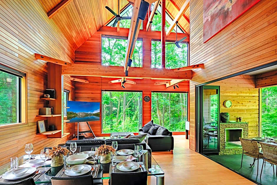 Phoenix Chalets by HHG