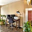 Best Western Luxury Inn