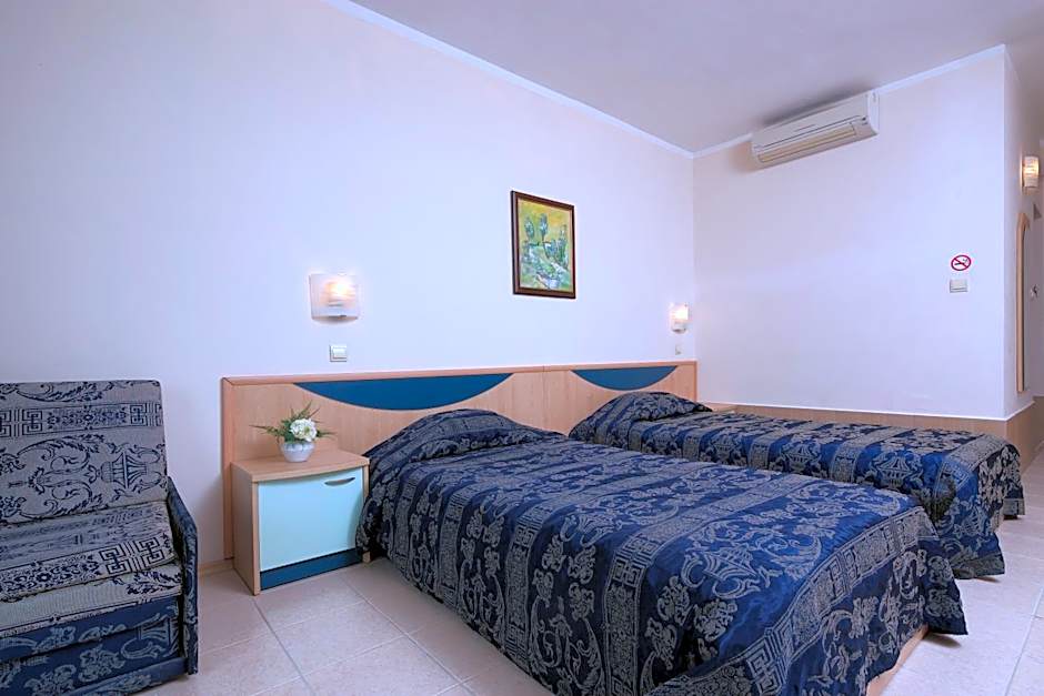 Blue Bay Hotel