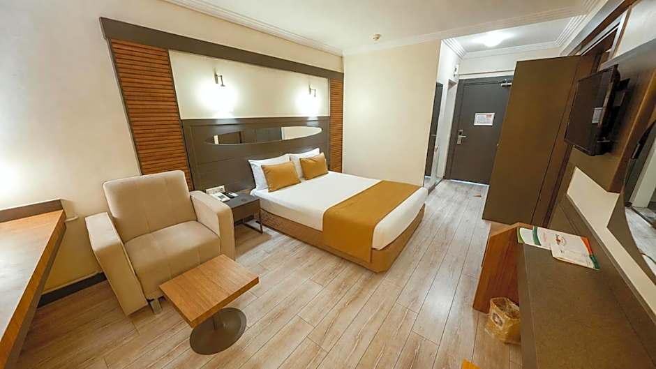 Lycus River Thermal Hotel