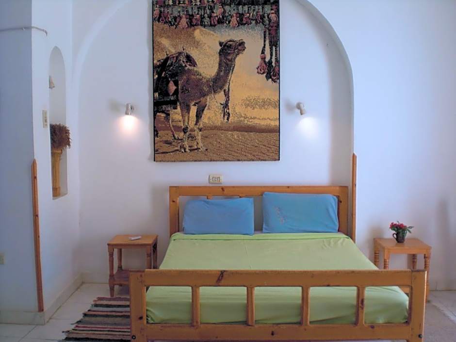 El Fayrouz Hotel