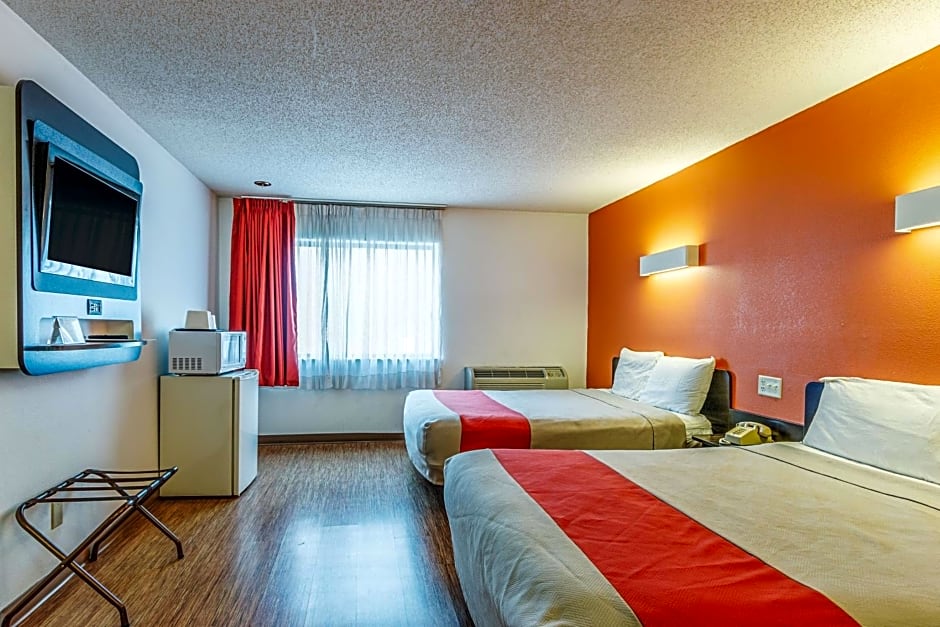 Motel 6-Wisconsin Rapids, WI