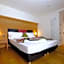 Hotel Shandranj