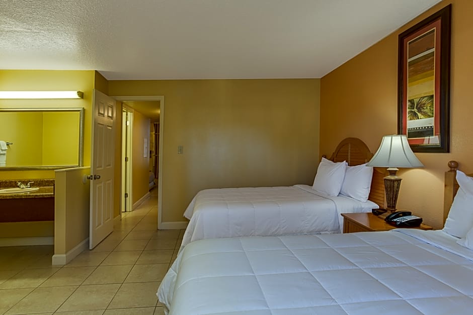 Celebration Suites At Old Town