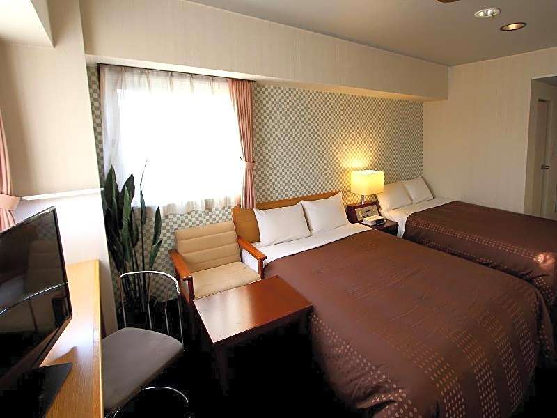 Hotel Livemax BUDGET Chitose