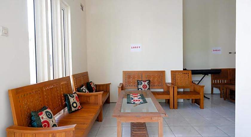 RedDoorz @ Jalan Raya Kaliwungu Selatan Kendal