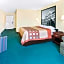 Super 8 by Wyndham Montgomery I-65