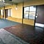 DIAMOND INN & SUITES