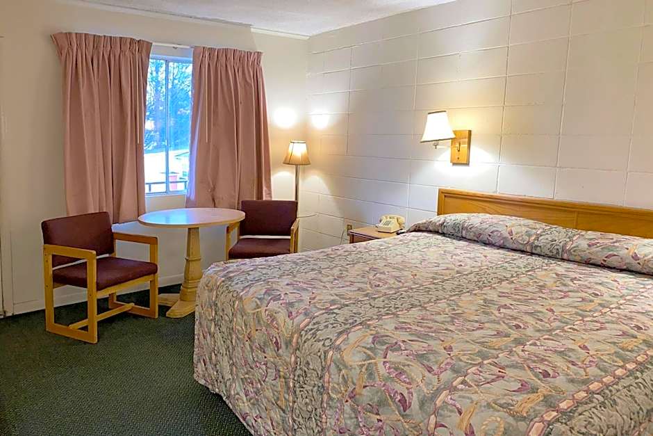 OYO Hotel Mauldin SC South Main Street