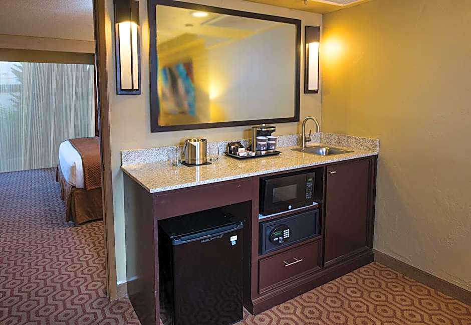DoubleTree Suites By Hilton Tucson - Williams Center