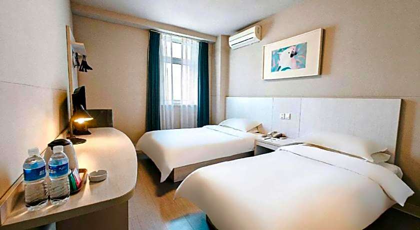 Jinjiang Inn Shenyang North Station